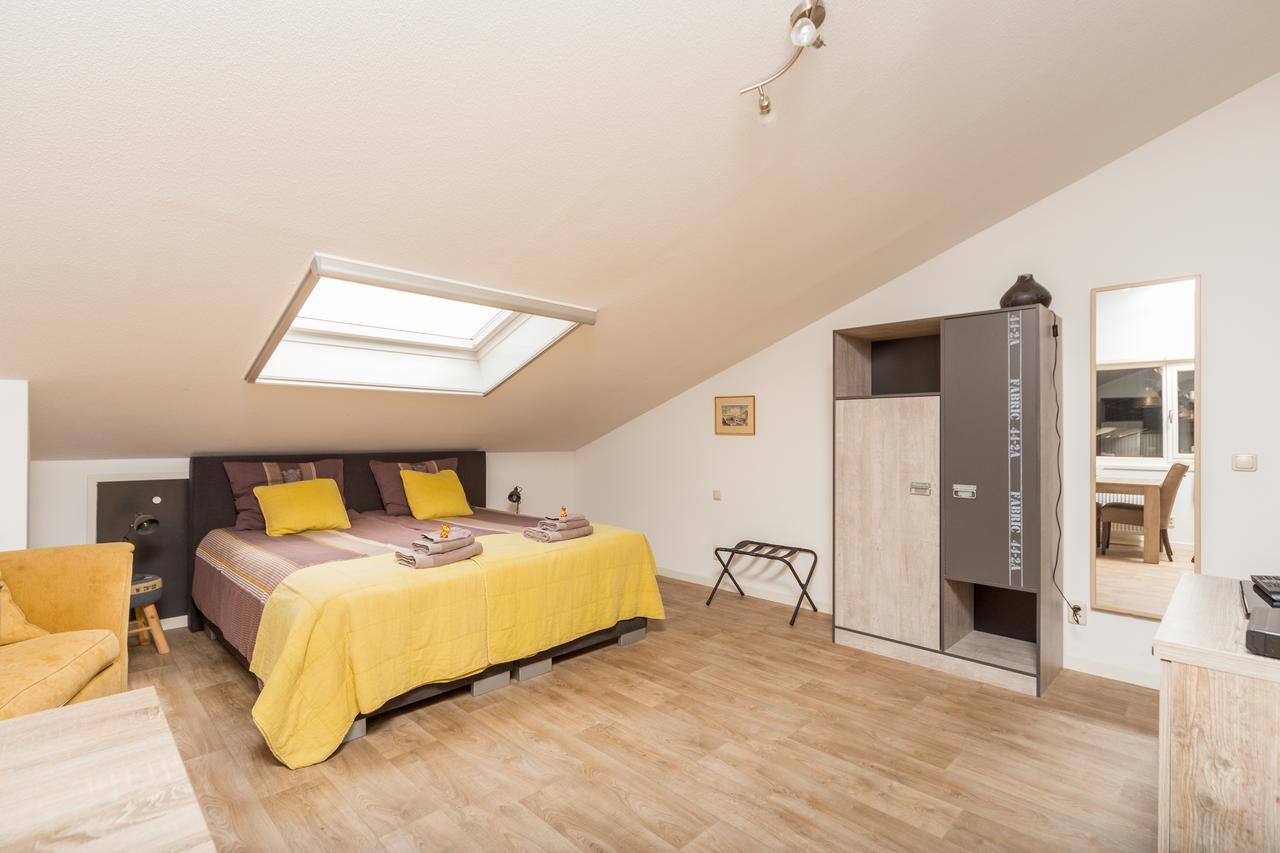דלפסן Lenthe Farm Lodge מראה חיצוני תמונה